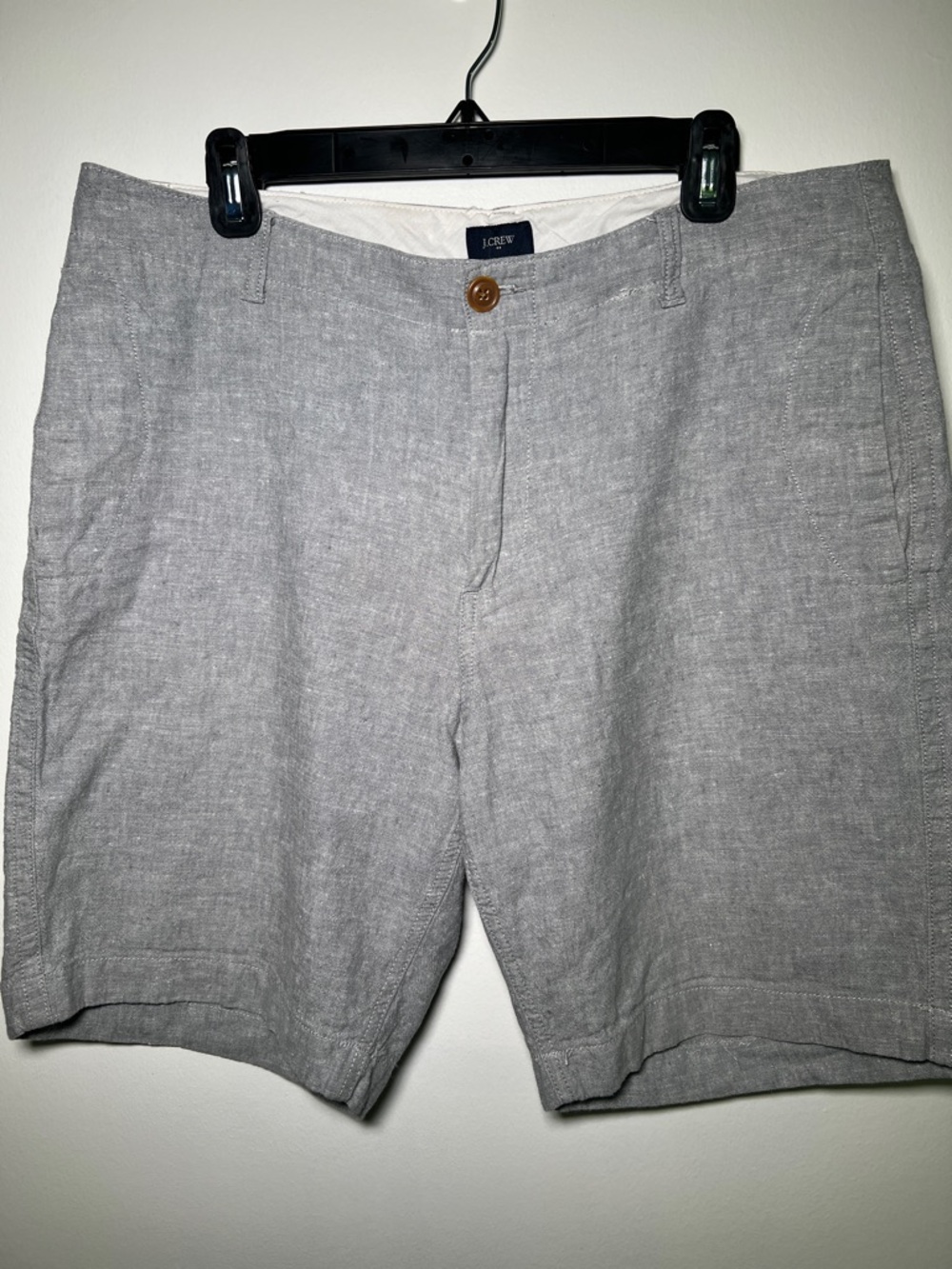 J. Crew Men’s Light Gray Linen-Blend Flat Front Shorts
